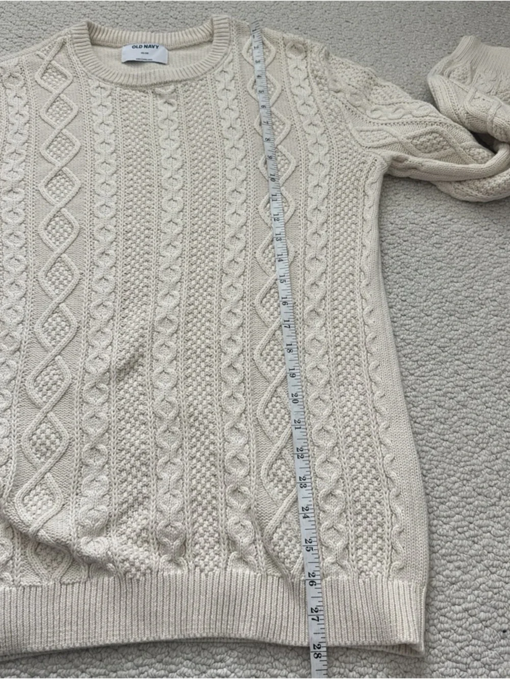 Old Navy Cream Cable Knit Pullover Sweater